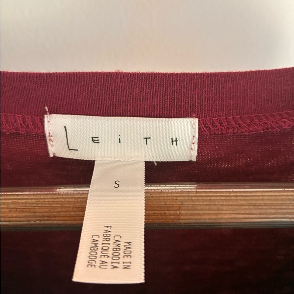 Leith Long Sleeve Magenta Dress - Picture 2 of 3
